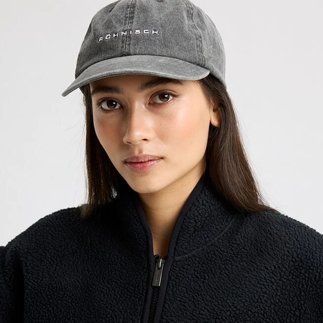 Кепка Juno, черная, потертая