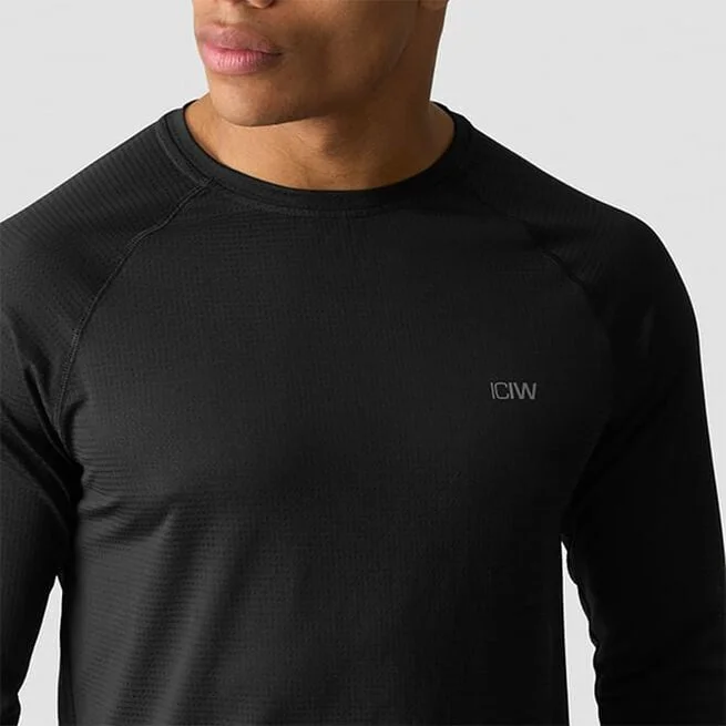 Сетчатый спортивный костюм черный