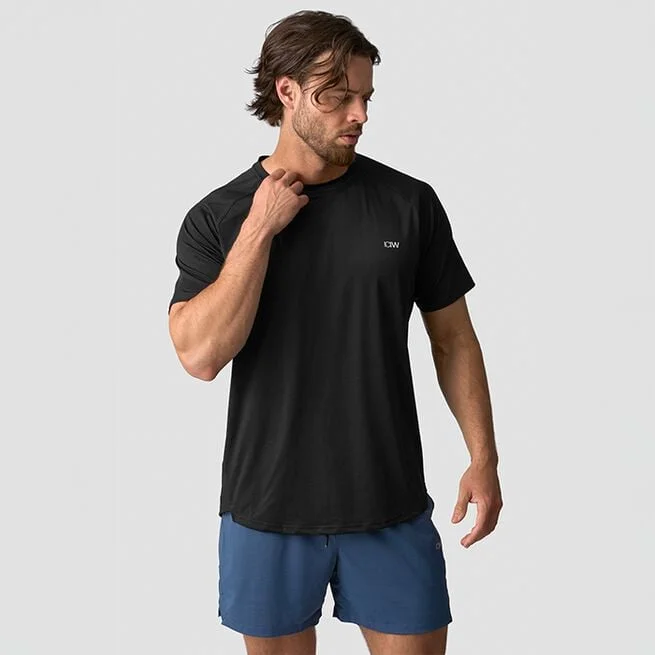 Футболка Stride реглан черная