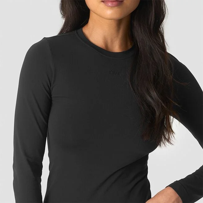 Essence Бесшовный с длинным рукавом, черный