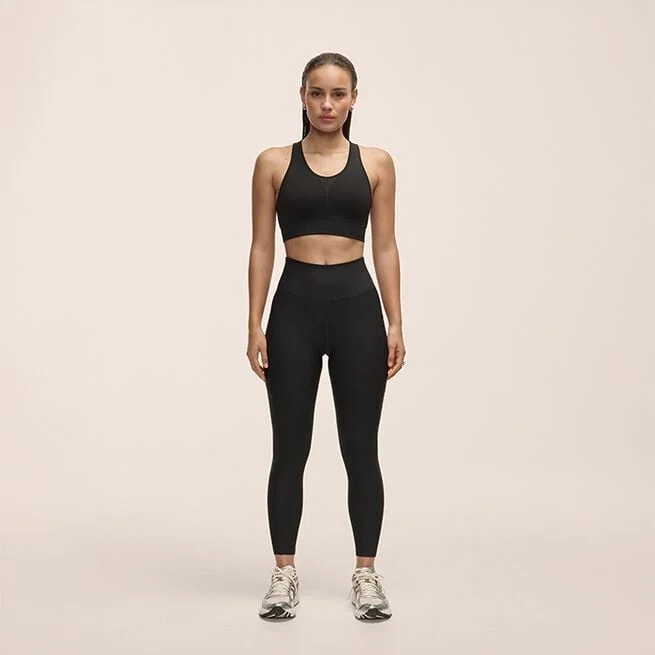 Карманные трикотажные изделия черные