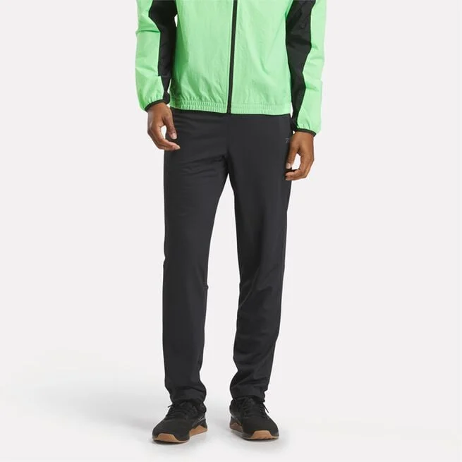 Трикотажные брюки ID Train, черные