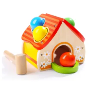 Деревянная игра TopBright домик с мячиками и молотком