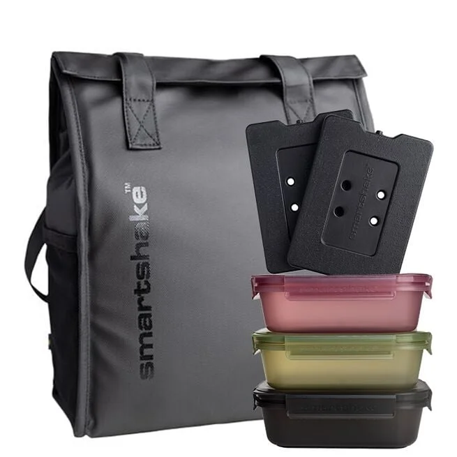 Большая сумка + пакеты со льдом + 3 коробки с едой