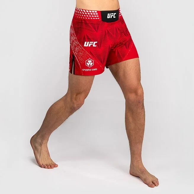 UFC Zenith by Venum Fight Night Fightshorts Короткая модель красного цвета