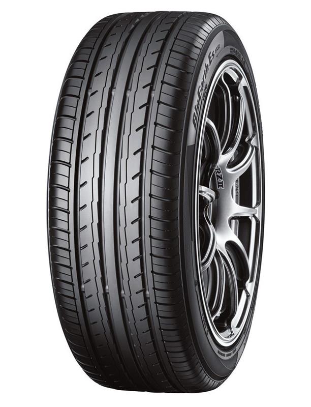 Yokohama BluEarth-Es ES32 225/45R17 94V шина